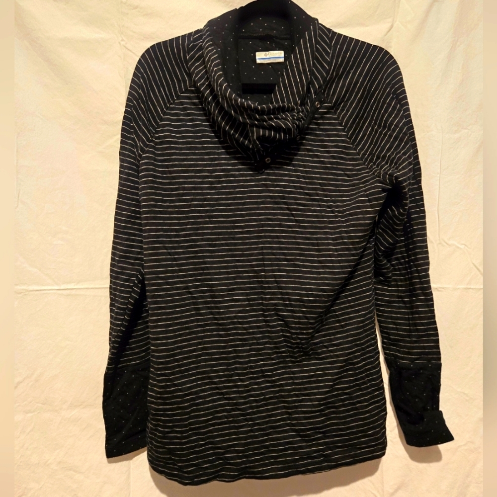 Columbia Long Sleeve Pullover